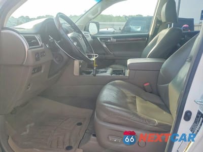Zdjęcie 7 z 13 samochodu: 2016 LEXUS GX 460 VIN:JTJBM7FX2G5121598 - miniatura