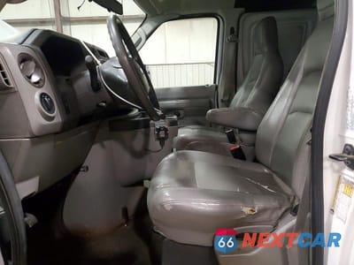 Zdjęcie 7 z 13 samochodu: 2010 FORD ECONOLINE E150 VAN VIN:1FTNE1EW7ADA02171 - miniatura