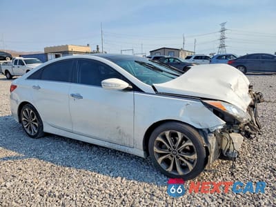 Czwarte zdjęcie samochodu z boku: 2014 HYUNDAI SONATA LIMITED 2.0T VIN:5NPEC4AB7EH886722 - miniatura