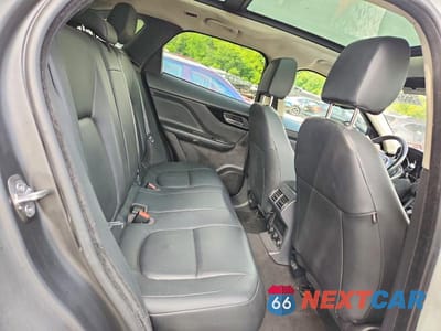 Zdjęcie 11 z 13 samochodu: 2020 JAGUAR F-PACE PREMIUM VIN:SADCJ2FX1LA618117 - miniatura