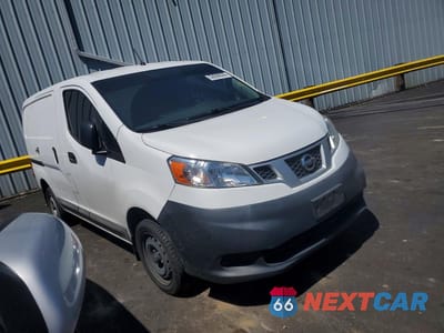 Czwarte zdjęcie samochodu z boku: 2015 NISSAN NV200 S VIN:3N6CM0KN2FK700966 - miniatura