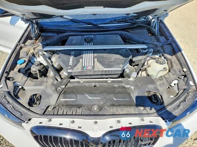 Zdjęcie 12 z 14 samochodu: 2024 BMW X4 M VIN:5YM23EC01R9U35960 - miniatura