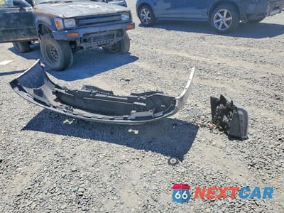 Zdjęcie 13 z 14 samochodu: 2013 CHEVROLET SUBURBAN C1500 LT VIN:1GNSCJE01DR230492 - miniatura
