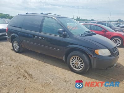 Czwarte zdjęcie samochodu z boku: 2005 DODGE GRAND CARAVAN SXT VIN:2D4GP44L55R219882 - miniatura