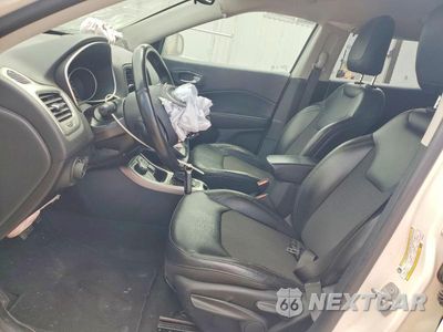 Zdjęcie 7 z 13 samochodu: 2018 JEEP COMPASS LATITUDE VIN:3C4NJDBB7JT399213 - miniatura