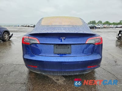 Zdjęcie 6 z 12 samochodu: 2018 TESLA MODEL 3 VIN:5YJ3E1EA1JF027104 - miniatura