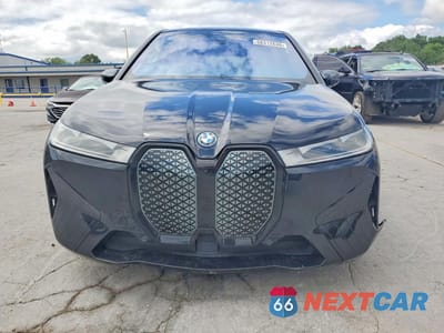 Piąte zdjęcie samochodu w środku: 2024 BMW IX XDRIVE50 VIN:WB523CF05RCR52749 - miniatura