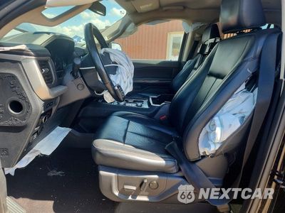 Zdjęcie 7 z 12 samochodu: 2023 FORD EXPEDITION MAX XLT VIN:1FMJK1J89PEA29594 - miniatura