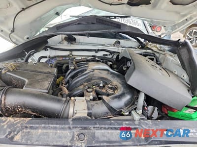 Zdjęcie 11 z 12 samochodu: 2018 TOYOTA TACOMA SR V6 VIN:5TFCZ5AN3JX146170 - miniatura