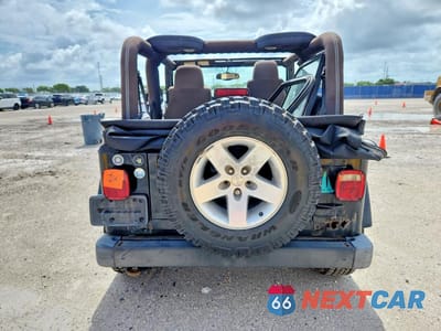 Zdjęcie 6 z 12 samochodu: 2004 JEEP WRANGLER / TJ RUBICON VIN:1J4FA69S44P728717 - miniatura