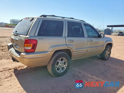Trzecie zdjęcie samochodu z tyłu: 2001 JEEP GRAND CHEROKEE LIMITED VIN:1J4GW58N81C680959 - miniatura