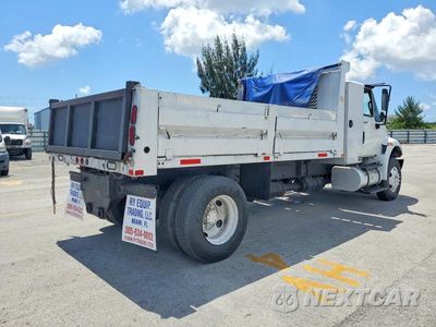 Czwarte zdjęcie samochodu z boku: 2015 INTERNATIONAL 4300 DUMP TRUCK VIN:3HAMMMMM7FL066580 - miniatura