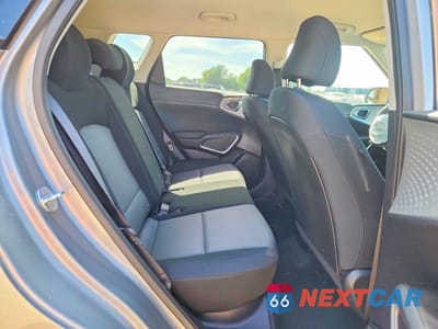 Zdjęcie 11 z 13 samochodu: 2023 KIA SOUL LX VIN:KNDJ23AU2P7857584 - miniatura