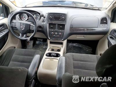 Zdjęcie 8 z 13 samochodu: 2016 DODGE GRAND CARAVAN SXT VIN:2C4RDGCG5GR381423 - miniatura