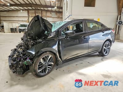 2024 NISSAN VERSA SR 3N1CN8FV7RL906522 - główne zdjęcie licytacji z USA - miniatura