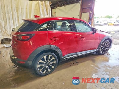 Trzecie zdjęcie samochodu z tyłu: 2019 MAZDA CX-3 GRAND TOURING VIN:JM1DKFD74K0402628 - miniatura
