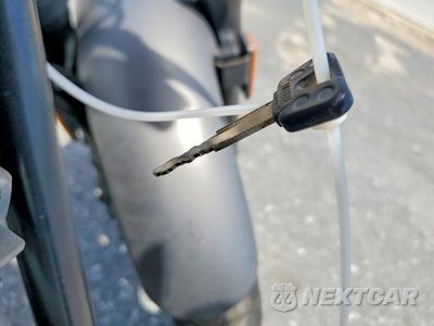 Zdjęcie 8 z 9 samochodu: 2014 YAMAHA XVS950 CU VIN:JYAVN05E2EA005015 - miniatura