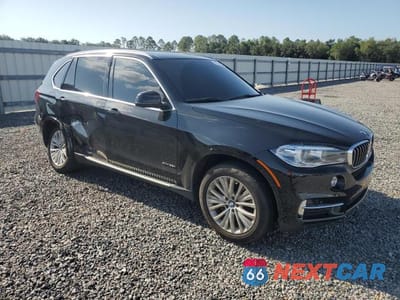 Czwarte zdjęcie samochodu z boku: 2016 BMW X5 XDRIVE35I VIN:5UXKR0C57G0S90557 - miniatura