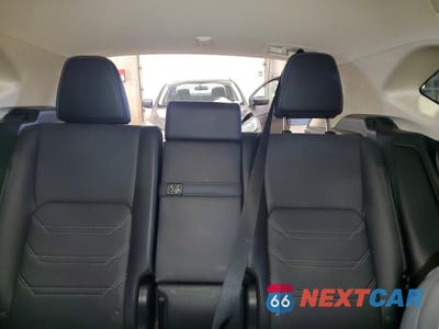 Zdjęcie 10 z 13 samochodu: 2015 LEXUS NX 300H VIN:JTJBJRBZ1F2027630 - miniatura