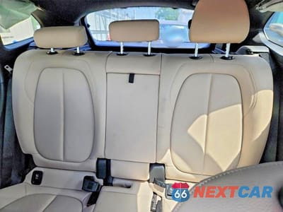 Zdjęcie 10 z 14 samochodu: 2021 BMW X1 SDRIVE28I VIN:WBXJG7C08M5U37633 - miniatura