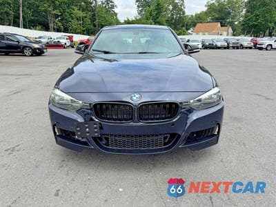Piąte zdjęcie samochodu w środku: 2016 BMW 328 XI SULEV VIN:WBA8E3G5XGNT77727 - miniatura