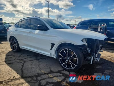 Czwarte zdjęcie samochodu z boku: 2021 BMW X4 M COMPETITION VIN:5YMUJ0C00M9F50093 - miniatura