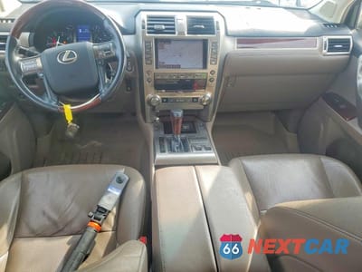 Zdjęcie 8 z 13 samochodu: 2016 LEXUS GX 460 VIN:JTJBM7FX2G5121598 - miniatura