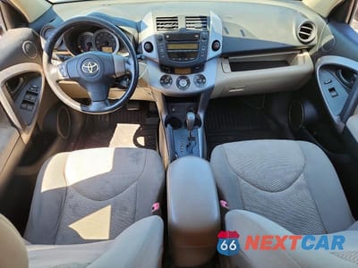 Zdjęcie 8 z 13 samochodu: 2008 TOYOTA RAV4 LIMITED VIN:JTMBK31V485061896 - miniatura