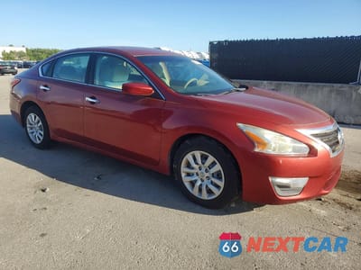 Czwarte zdjęcie samochodu z boku: 2013 NISSAN ALTIMA 2.5 VIN:1N4AL3AP6DC122042 - miniatura
