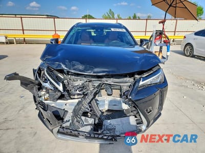 Piąte zdjęcie samochodu w środku: 2021 LEXUS UX 250H VIN:JTHP9JBH1M2053795 - miniatura