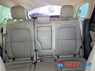 Zdjęcie 10 z 13 samochodu: 2020 LINCOLN CORSAIR RESERVE VIN:5LMCJ2C94LUL01277 - miniatura
