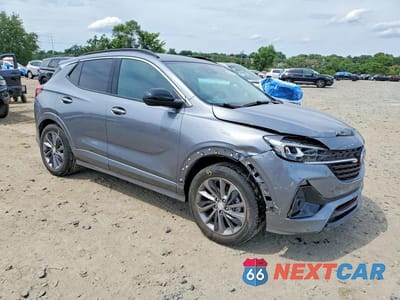 Czwarte zdjęcie samochodu z boku: 2021 BUICK ENCORE GX ESSENCE VIN:KL4MMFSL3MB100694 - miniatura