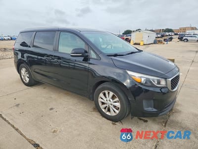Czwarte zdjęcie samochodu z boku: 2017 KIA SEDONA LX VIN:KNDMB5C1XH6337894 - miniatura