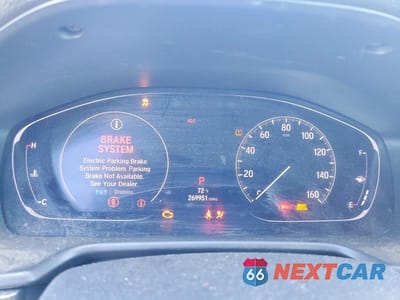 Zdjęcie 9 z 12 samochodu: 2018 HONDA ACCORD SPORT VIN:1HGCV1F33JA185213 - miniatura