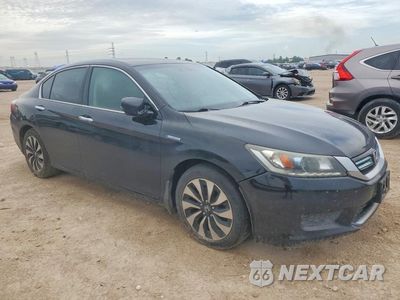 Czwarte zdjęcie samochodu z boku: 2015 HONDA ACCORD HYBRID EXL VIN:1HGCR6F53FA012141 - miniatura