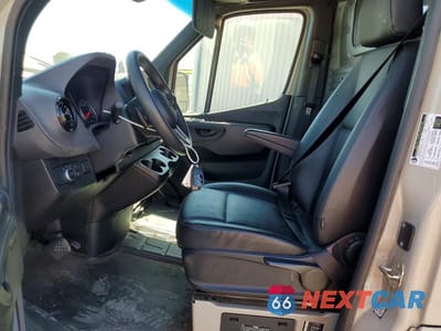 Zdjęcie 7 z 13 samochodu: 2024 MERCEDES BENZ SPRINTER 2500 DELIVERY VAN VIN:W1Y4KCHY1RT180930 - miniatura