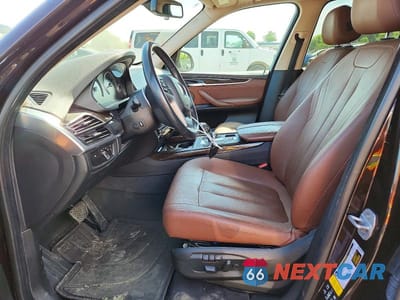 Zdjęcie 7 z 14 samochodu: 2016 BMW X5 XDRIVE35I VIN:5UXKR0C50G0P32532 - miniatura