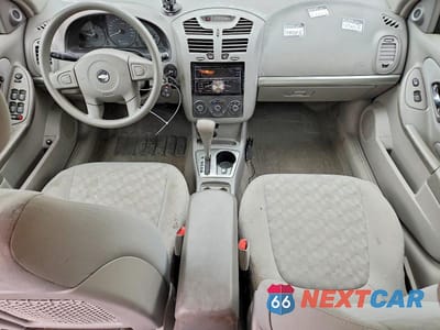 Zdjęcie 8 z 12 samochodu: 2005 CHEVROLET MALIBU LS VIN:1G1ZT52895F280335 - miniatura