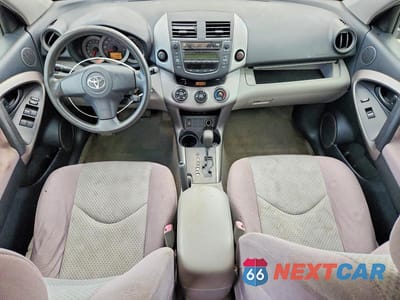 Zdjęcie 8 z 13 samochodu: 2007 TOYOTA RAV4 BASE VIN:JTMBK35V275026881 - miniatura