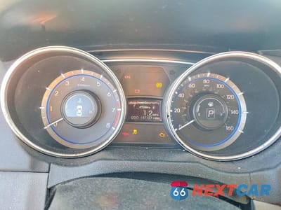 Zdjęcie 9 z 12 samochodu: 2013 HYUNDAI SONATA GLS VIN:5NPEB4AC1DH792491 - miniatura