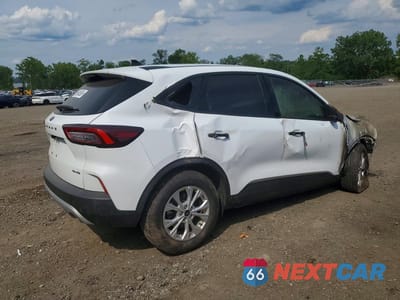 Trzecie zdjęcie samochodu z tyłu: 2025 FORD ESCAPE ACTIVE VIN:1FMCU9GN0SUB32495 - miniatura