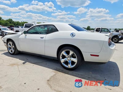 Drugie zdjęcie samochodu z przodu: 2011 DODGE CHALLENGER VIN:2B3CJ4DG7BH596734 - miniatura