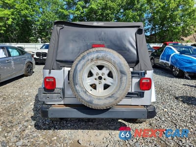 Zdjęcie 6 z 13 samochodu: 2005 JEEP WRANGLER X VIN:1J4FA39S25P353880 - miniatura