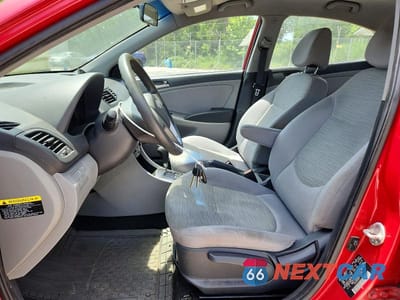 Zdjęcie 7 z 12 samochodu: 2016 HYUNDAI ACCENT SE VIN:KMHCT4AE9GU075400 - miniatura