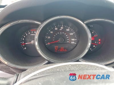 Zdjęcie 9 z 13 samochodu: 2011 KIA SORENTO EX VIN:5XYKU4A2XBG072647 - miniatura