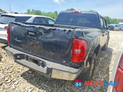 Trzecie zdjęcie samochodu z tyłu: 2012 CHEVROLET SILVERADO K1500 LT VIN:1GCPKSE78CF186740 - miniatura