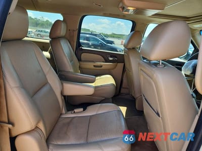 Zdjęcie 11 z 13 samochodu: 2013 CHEVROLET SUBURBAN K1500 LTZ VIN:1GNSKKE7XDR170587 - miniatura