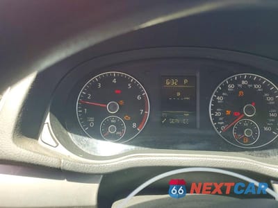 Zdjęcie 9 z 12 samochodu: 2013 VOLKSWAGEN PASSAT S VIN:1VWAP7A37DC071327 - miniatura