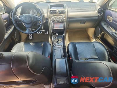 Zdjęcie 8 z 12 samochodu: 2001 LEXUS IS 300 VIN:JTHBD182610004157 - miniatura