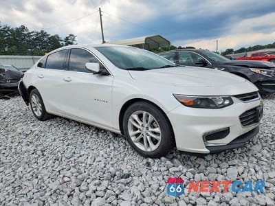 Czwarte zdjęcie samochodu z boku: 2017 CHEVROLET MALIBU LT VIN:1G1ZE5ST2HF230007 - miniatura